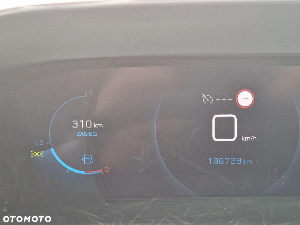 Peugeot 2008 1.2 PureTech Allure Pack S&S - 7