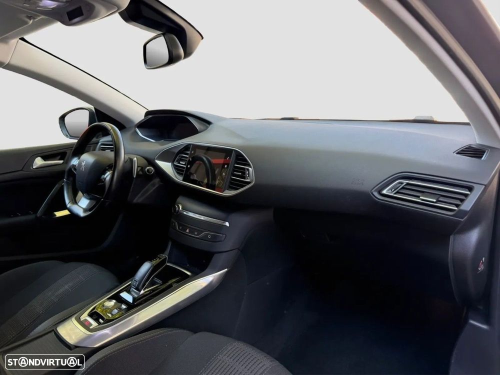 Peugeot 308 SW 1.2 PureTech Allure EAT8 - 9