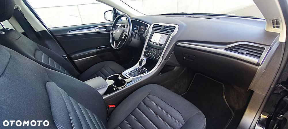 Ford Mondeo - 7
