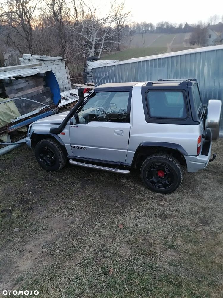 Suzuki Vitara 1.6 JX - 19