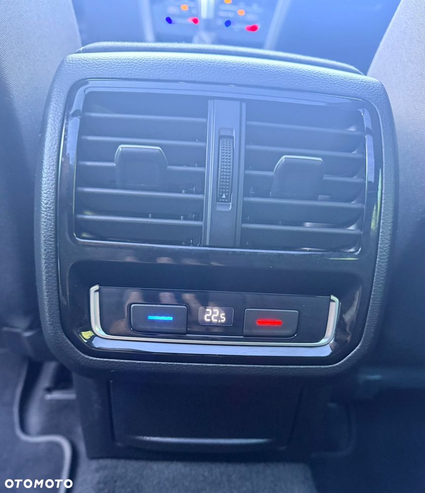 Volkswagen Passat 2.0 TDI Business DSG - 20