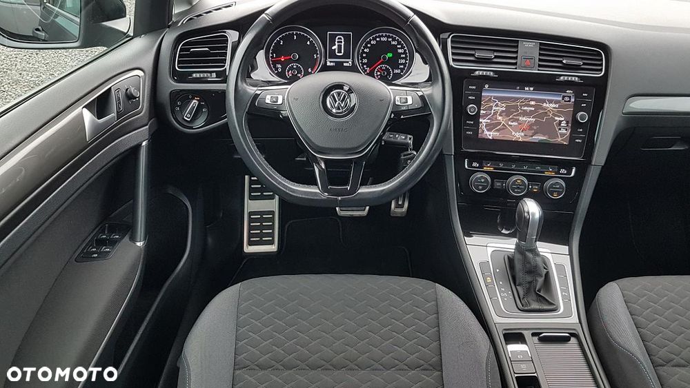 Volkswagen Golf 1.6 TDI SCR DSG Join - 13