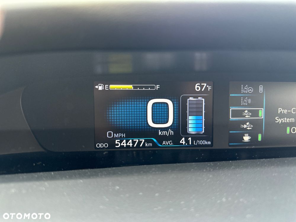 Toyota Prius 1.8 Hybrid Active - 24