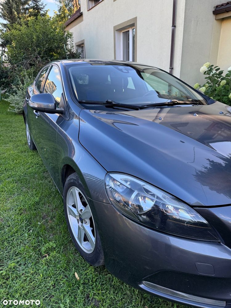 Volvo V40 D2 - 3