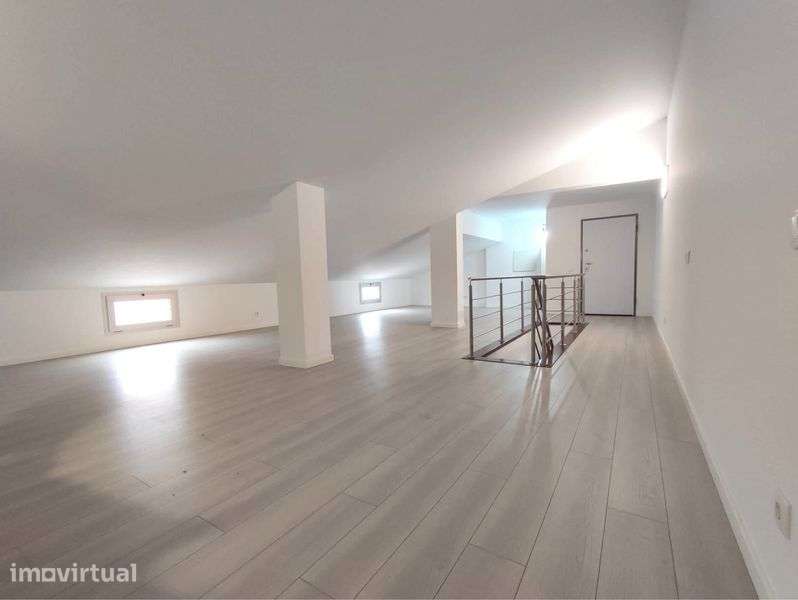 T3 Duplex Leiria - Grande imagem: 5/9