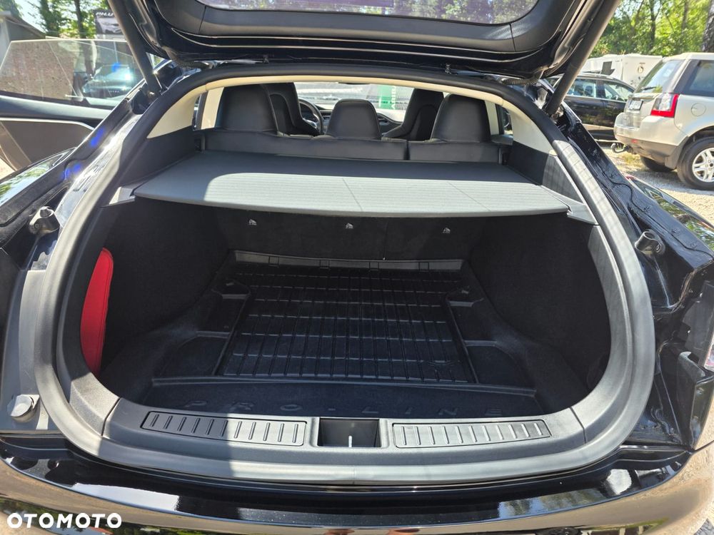 Tesla Model S 85 - 26