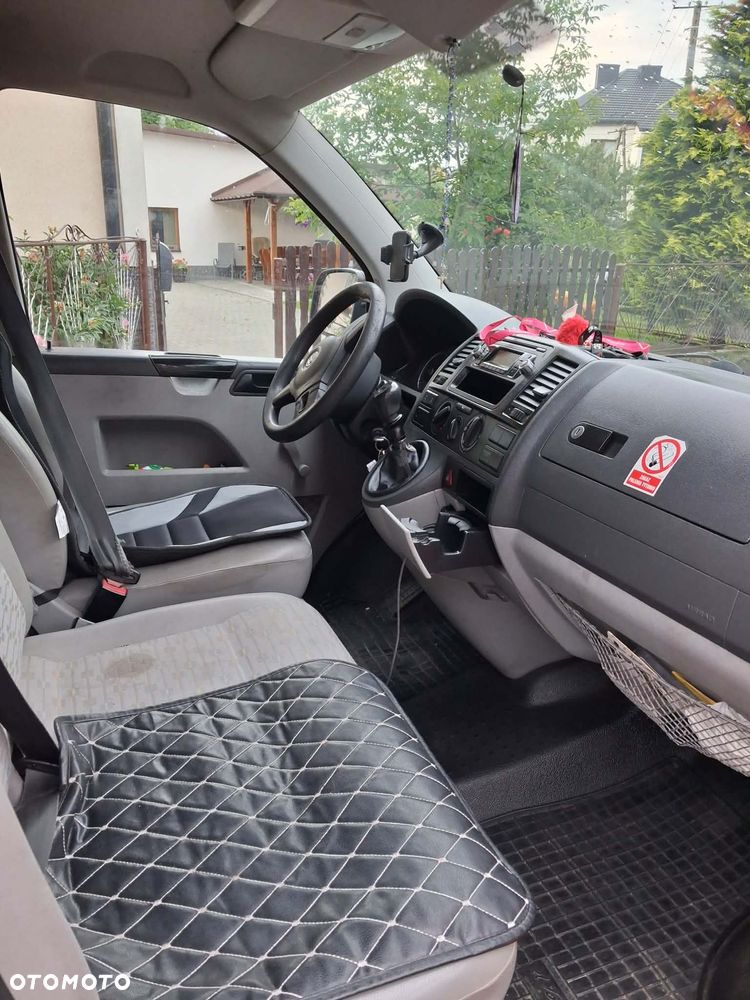Volkswagen Transporter - 8