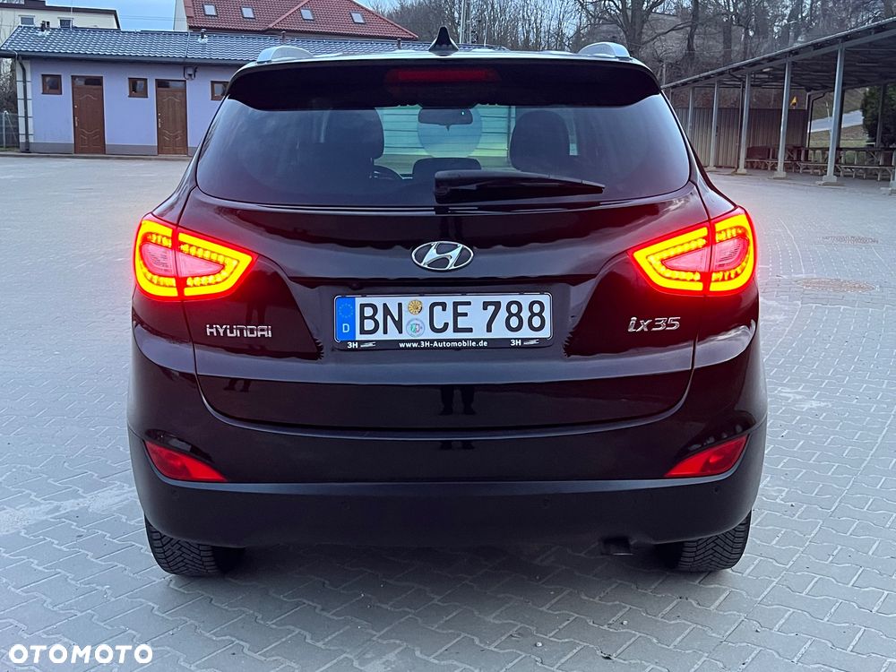 Hyundai ix35 2.0 GDI Premium 2WD - 17