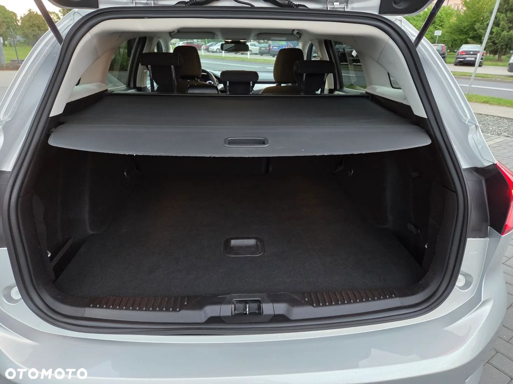 Ford Focus - 32