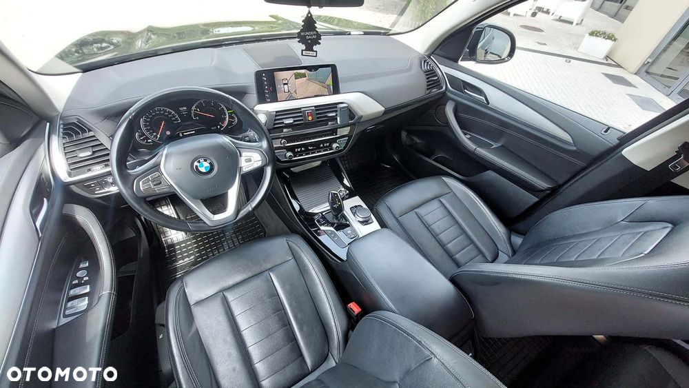 BMW X3 xDrive30d Luxury Line - 14