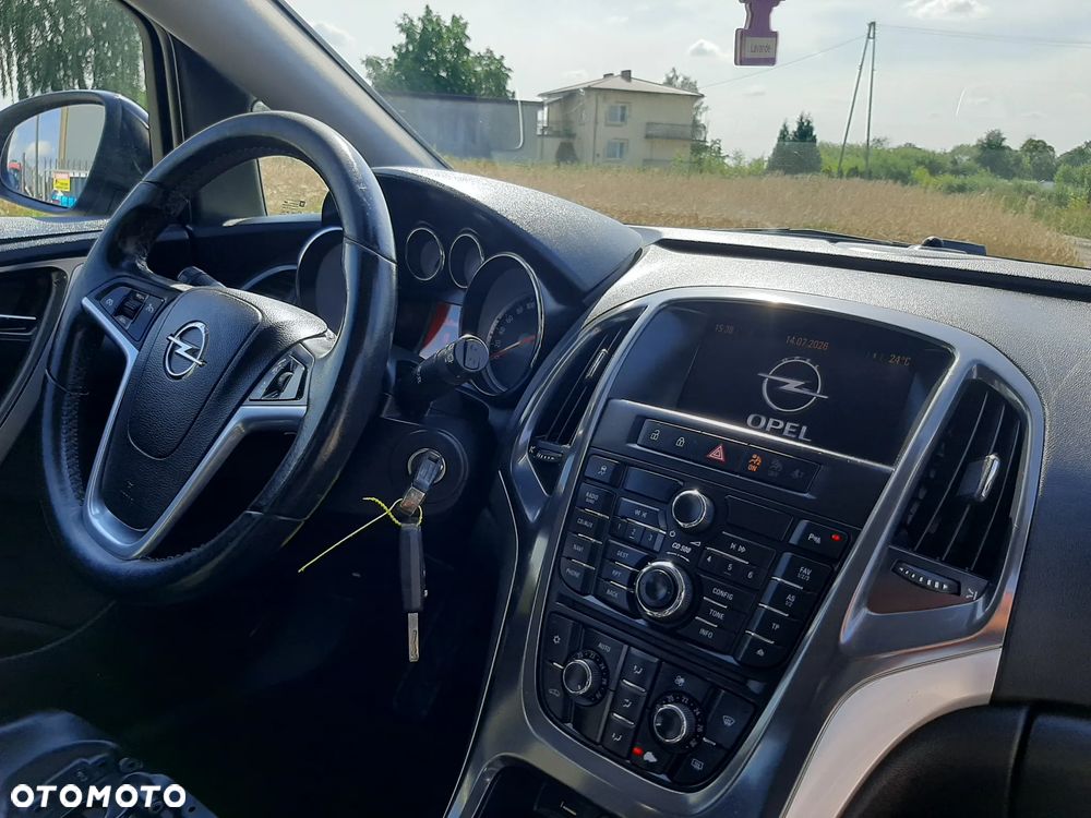 Opel Astra 1.4 T Cosmo - 21