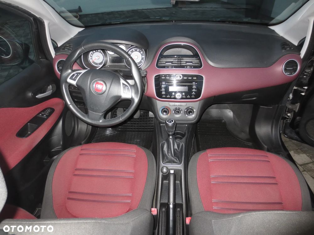 Fiat Punto 1.4 Easy S&S - 5