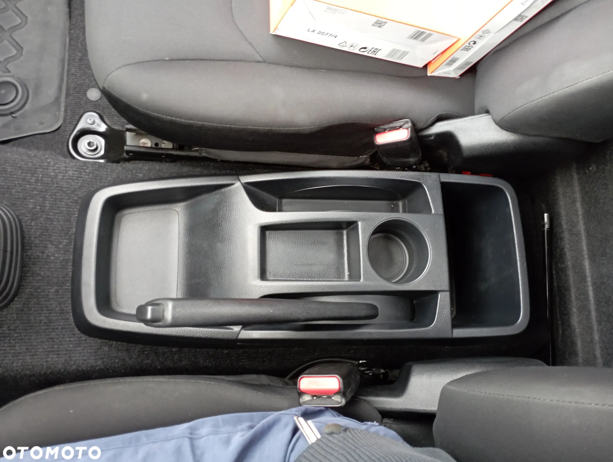Isuzu D-Max 1.9 SC L - 29