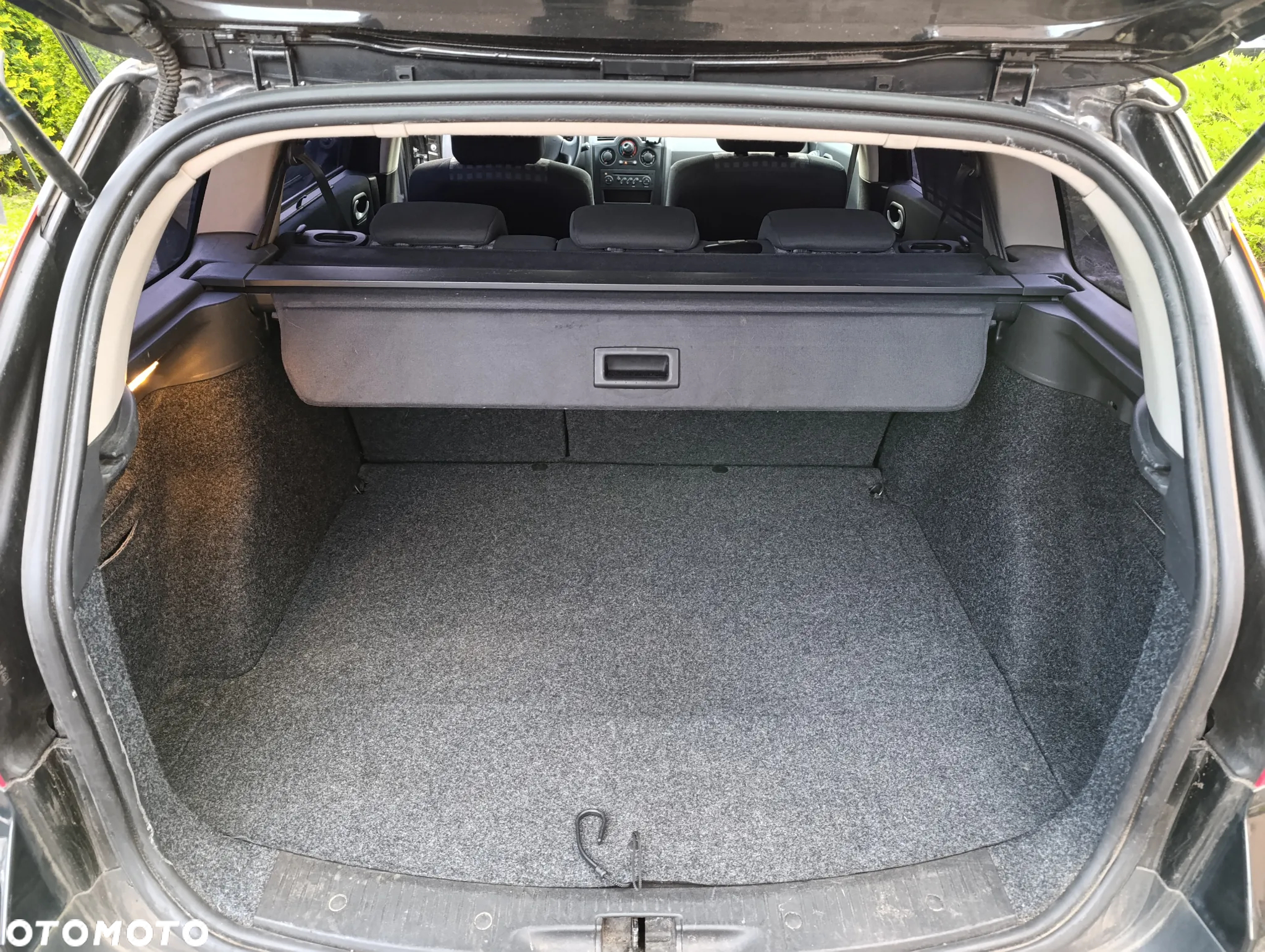 Renault Megane 1.6 Avantage - 8