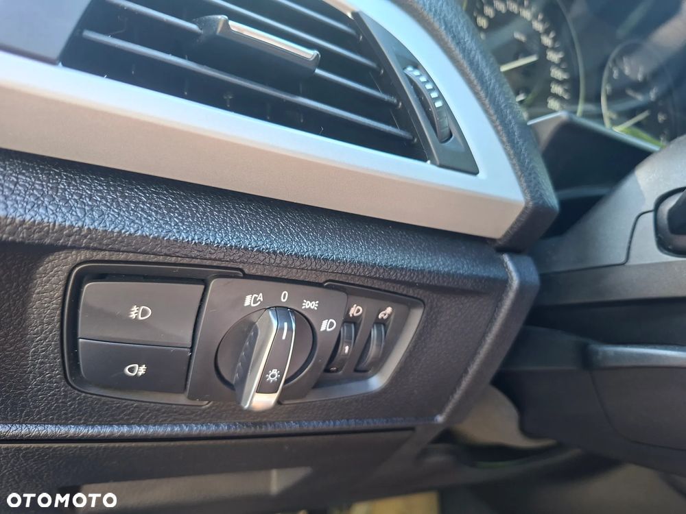 BMW Seria 1 118i M Sport - 24
