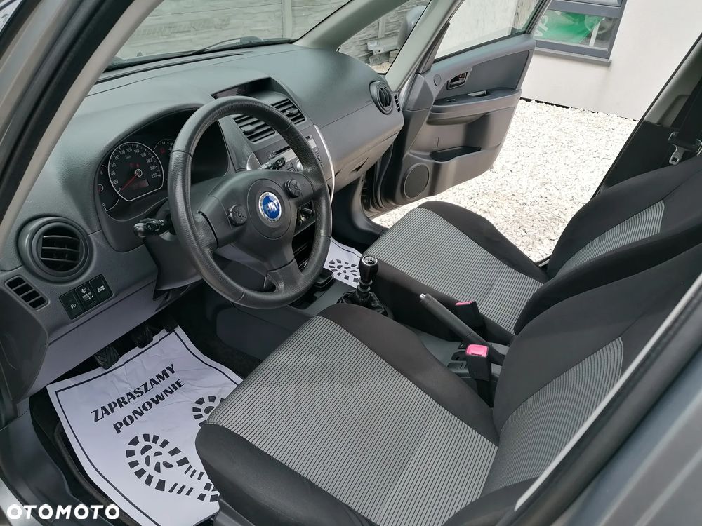 Fiat Sedici 1.9 Multijet 4x4 Dynamic - 10