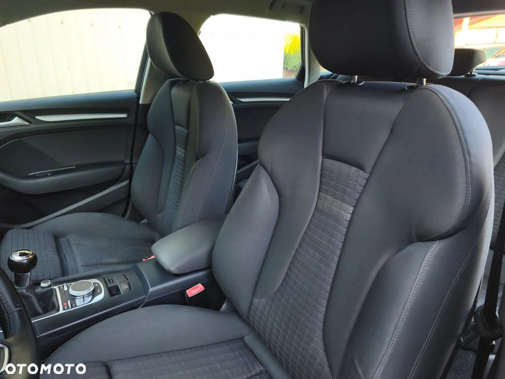 Audi A3 Sportback 2.0 TDI Attraction - 14