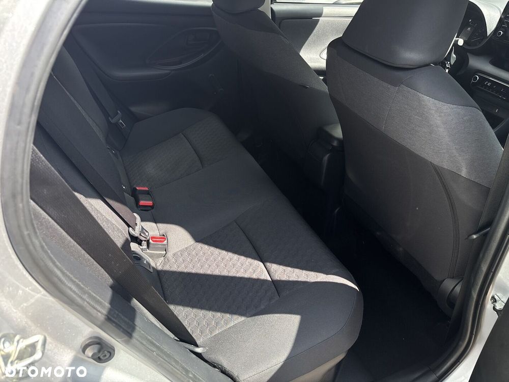 Toyota Yaris Hybrid 1.5 Comfort - 26