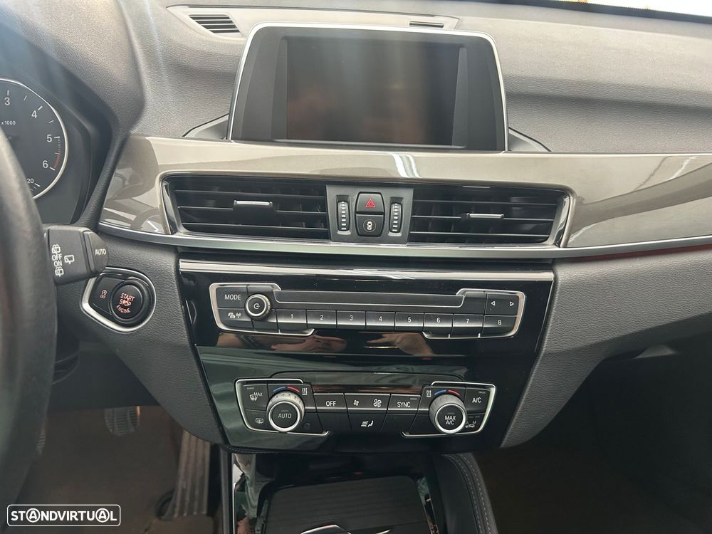 BMW X1 16 d sDrive xLine - 17