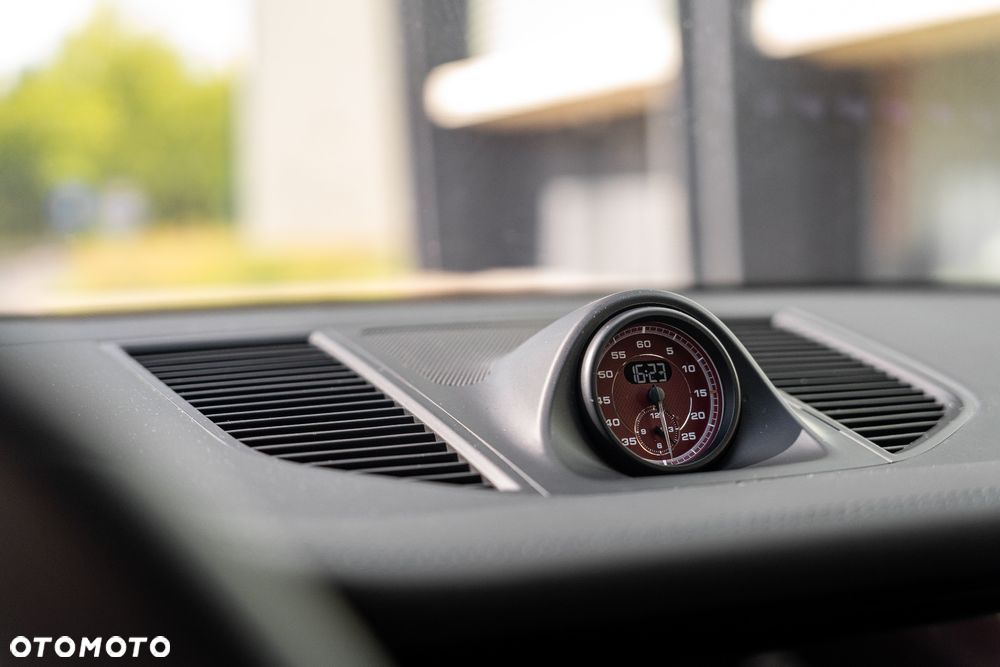 Porsche Macan S - 27