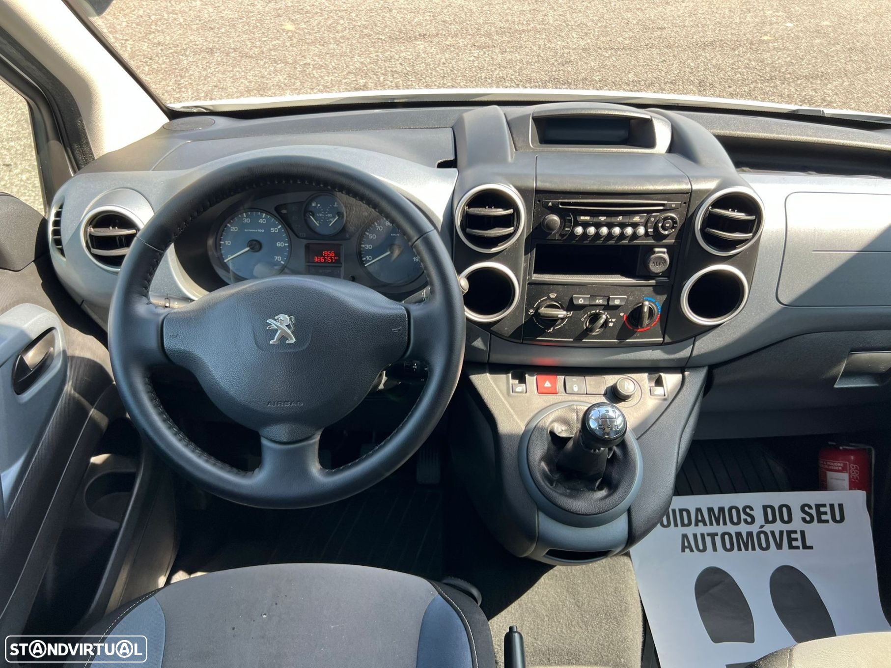 Peugeot Partner 1.6 e-HDi Family - 9