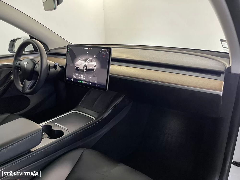 Tesla Model Y Long Range Tração Integral - 17