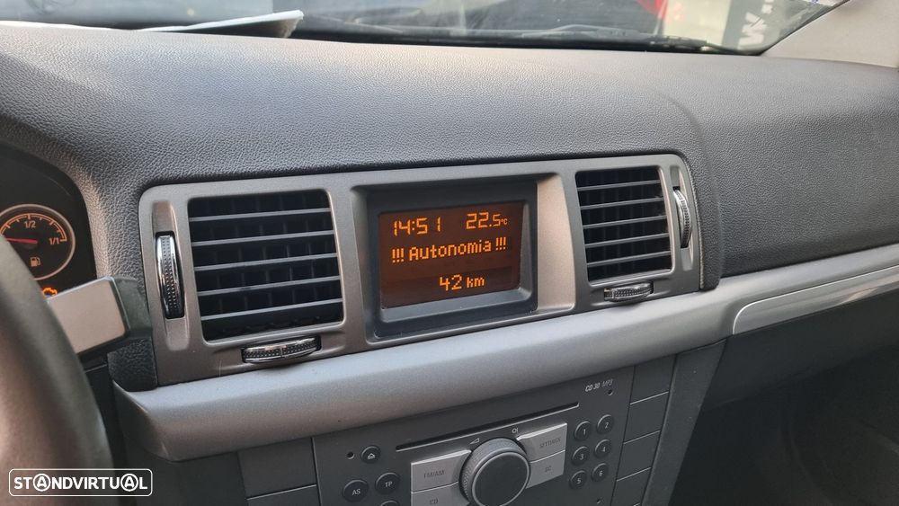 Opel Vectra Caravan 1.9 CDTi Comfort - 9