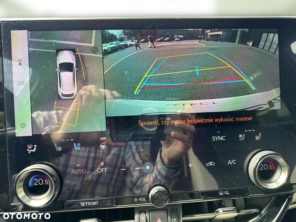 Lexus NX 350h Omotenashi AWD - 18