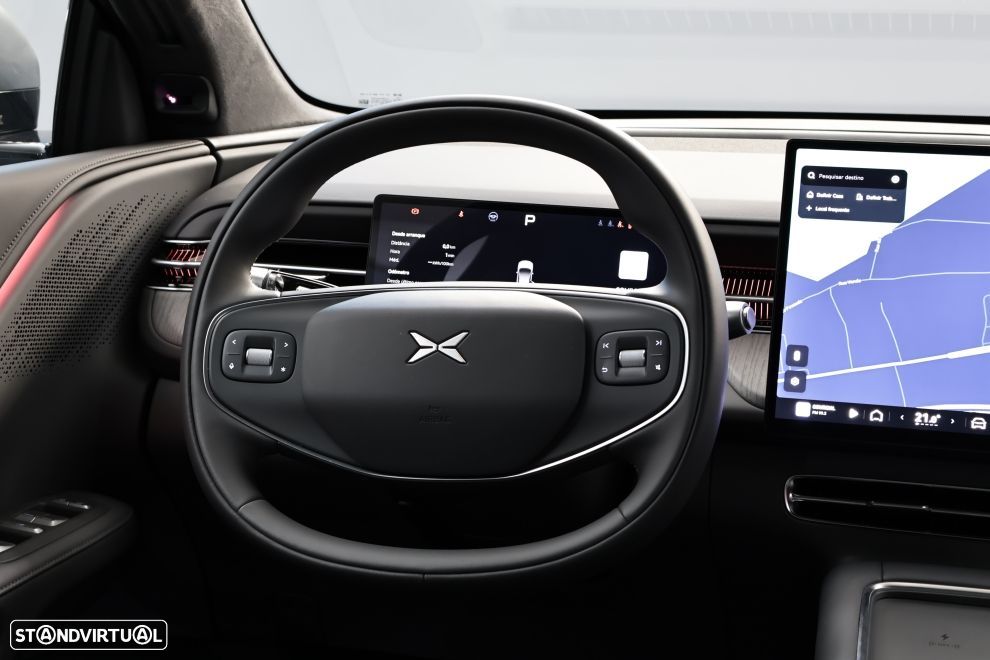 Xpeng G6 87.5 kWh AWD Performance + Gancho de Reboque - 15