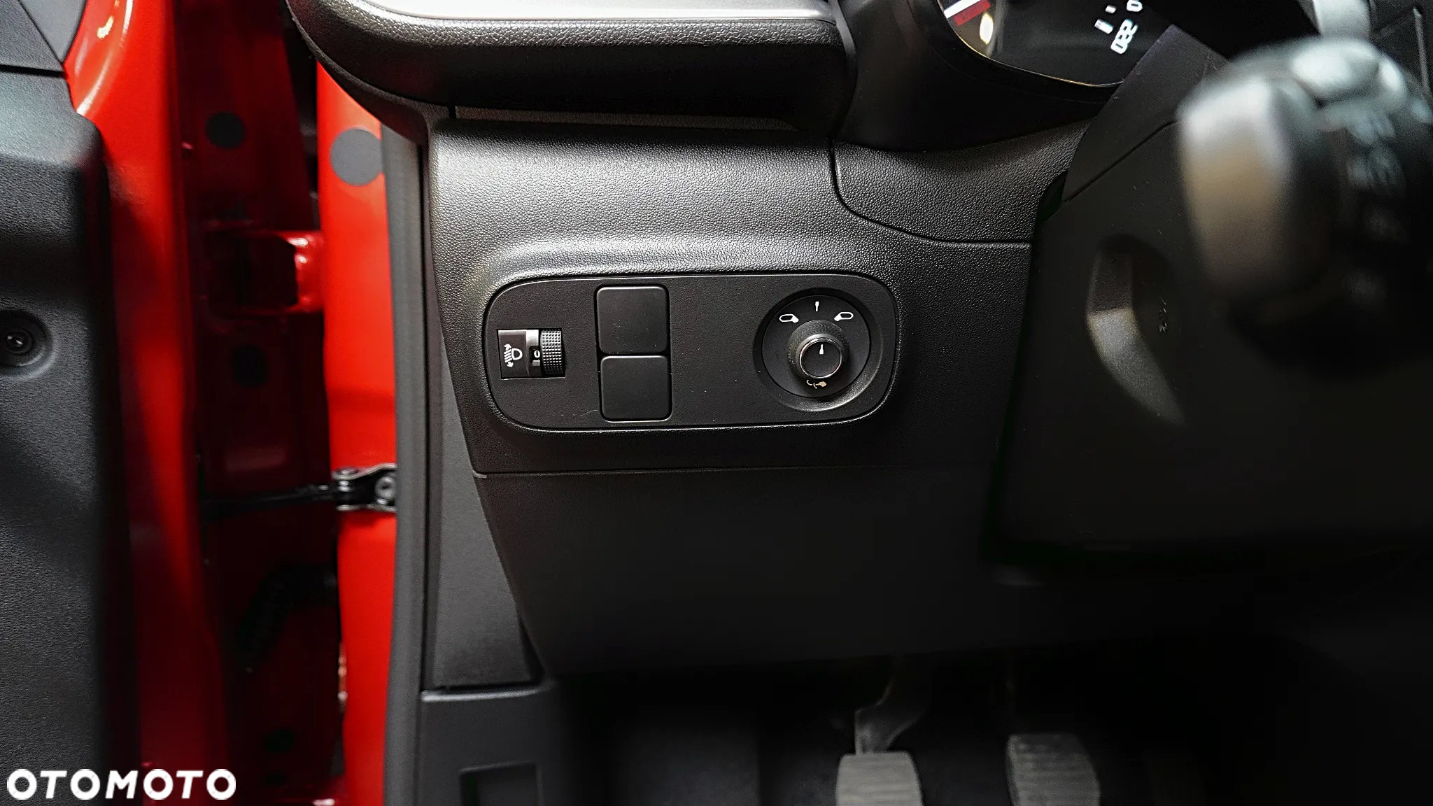 Citroën C3 1.2 PureTech Shine - 24