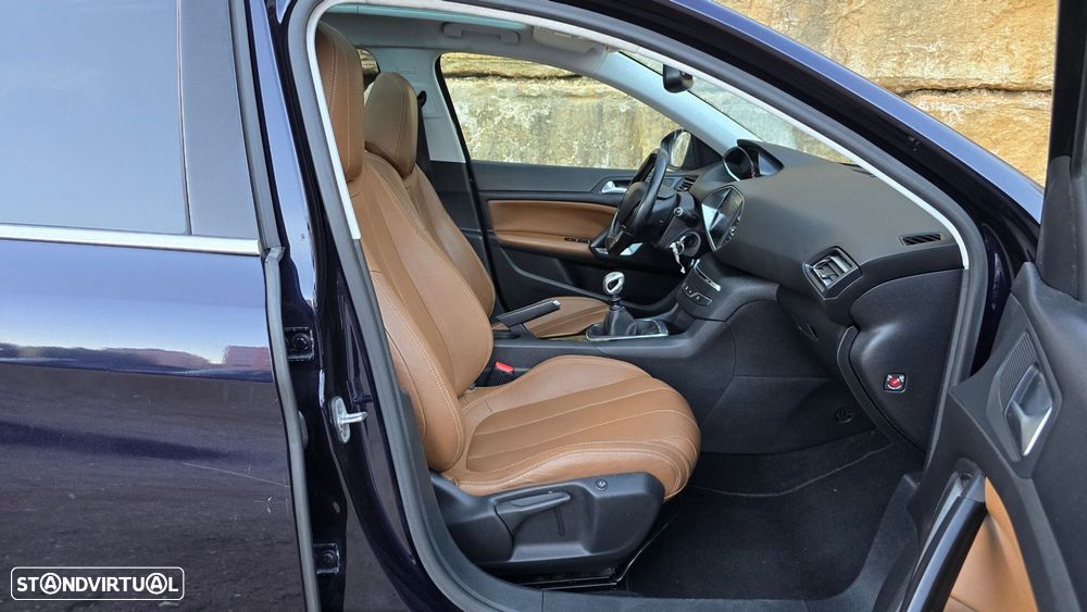 Peugeot 308 SW 1.6 BlueHDi Allure J17 - 37