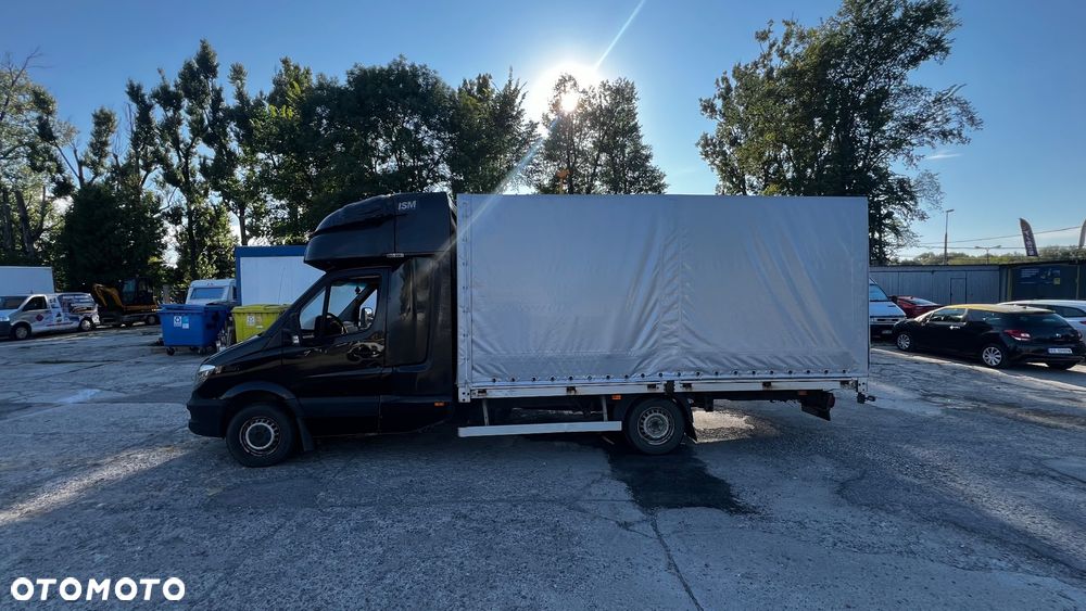 Mercedes-Benz Sprinter - 7
