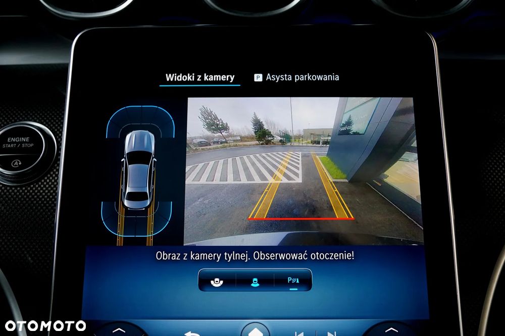 Mercedes-Benz Klasa C 180 9G-TRONIC AMG Line - 33