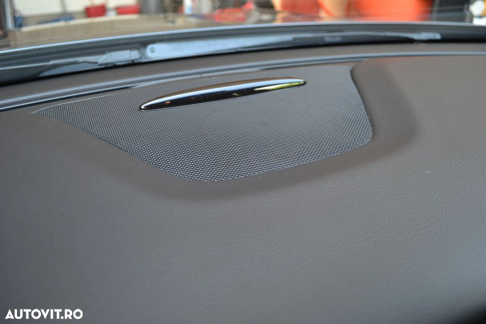 Mercedes-Benz GLA 200 7G-DCT AMG Line - 31