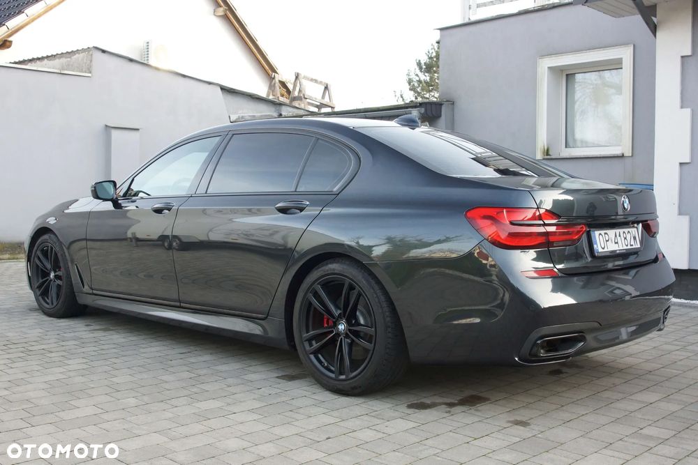 BMW Seria 7 740Li xDrive - 9