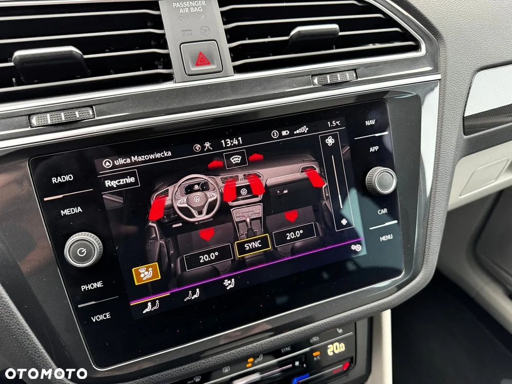 Volkswagen Tiguan 2.0 TDI Elegance DSG - 39