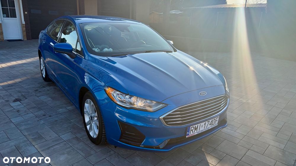 Ford Fusion - 3