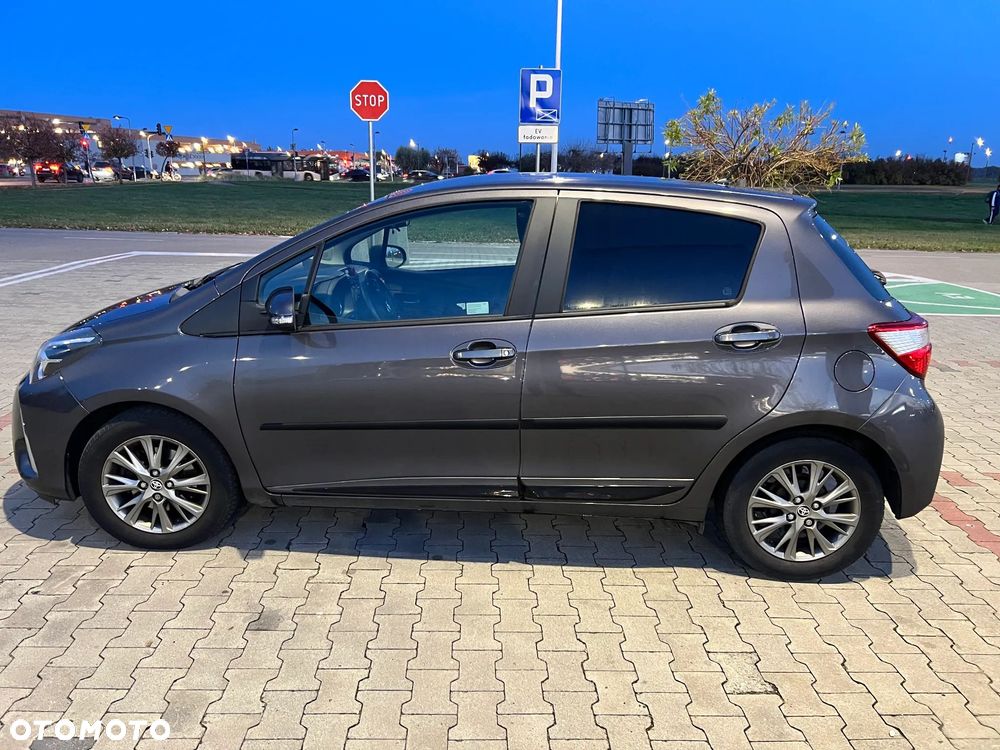 Toyota Yaris 1.5 Premium - 7
