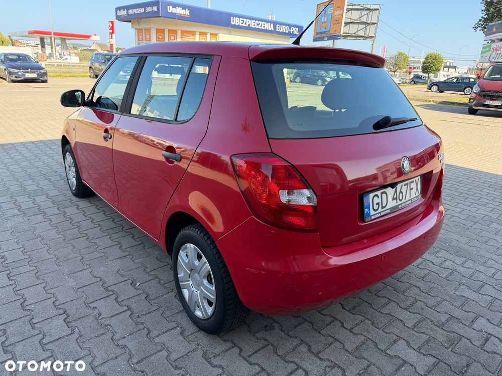 Skoda Fabia 1.6 16V Style - 18