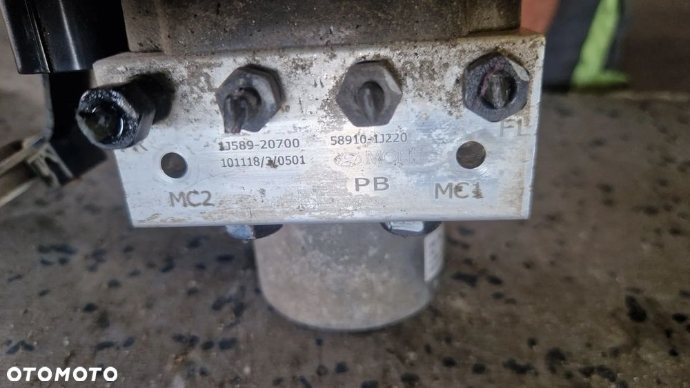 HYUNDAI I20 POMPA ABS 61589-45200 1J0589-20700 58910-1J220 - 2