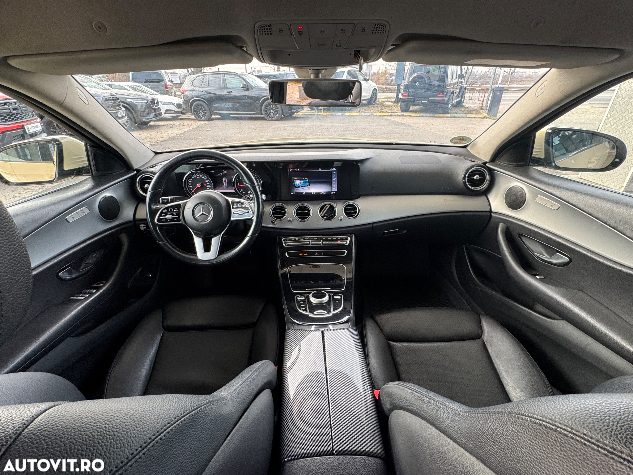Mercedes-Benz E - 22