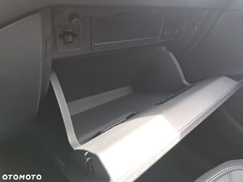 Volkswagen Polo - 39
