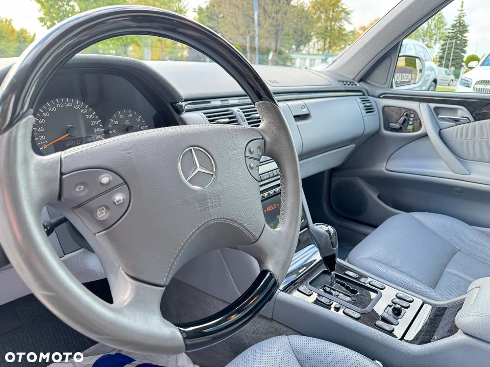 Mercedes-Benz Klasa E 430 4 Matic Avantgarde - 17