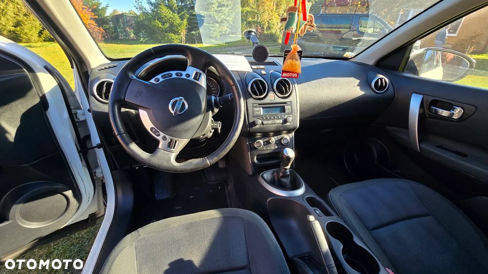 Nissan Qashqai+2 - 5