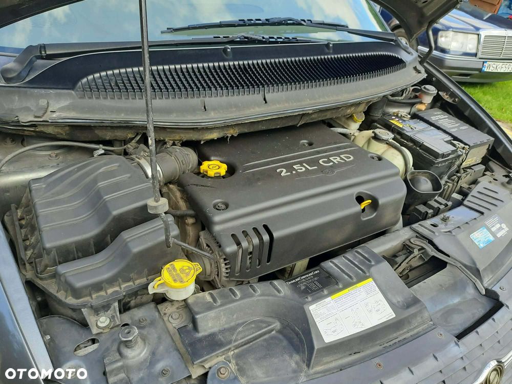 Chrysler Grand Voyager 2.5 CRD Classic - 11