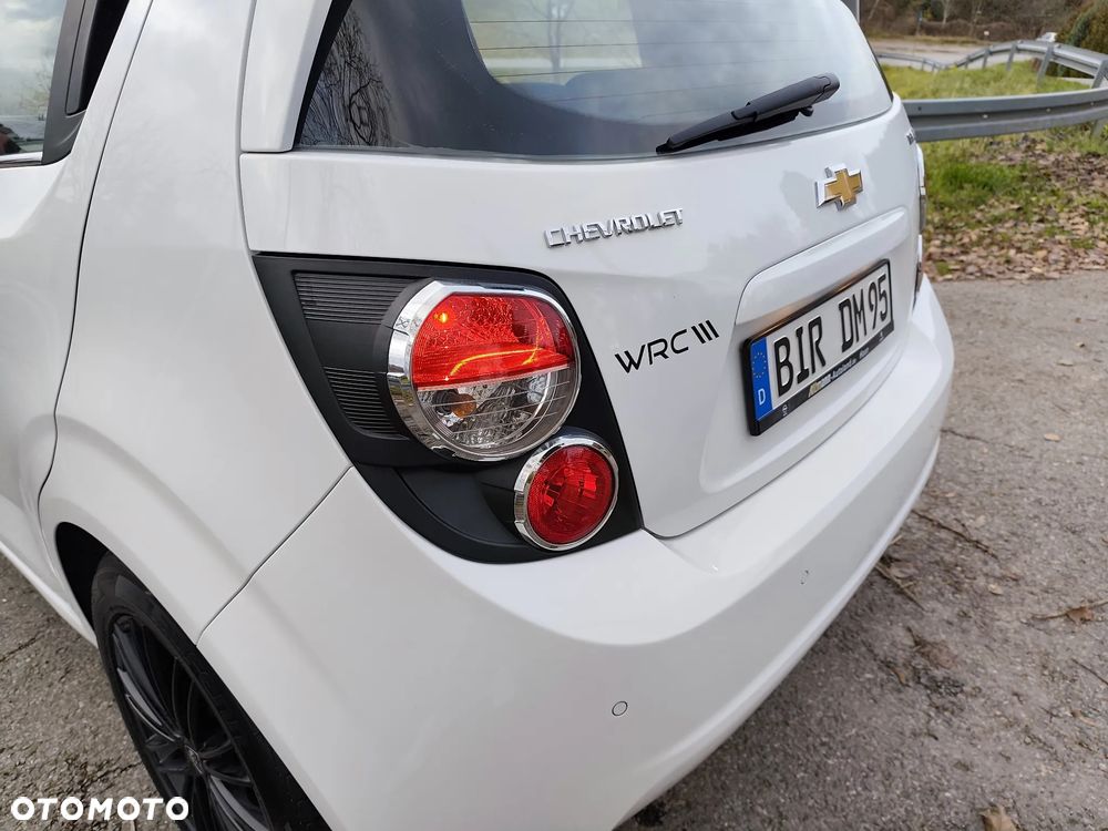 Chevrolet Aveo 1.6 LTZ S/S - 33