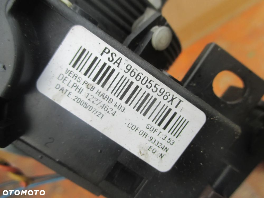 przełącznik zespalony świateł Peugeot 307 96605598XT - 3