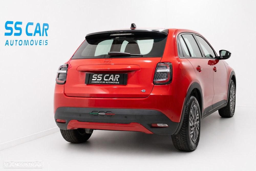 Fiat 600e 54 kWh (RED) - 4