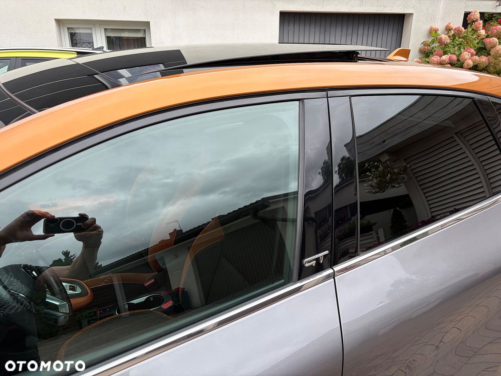 Renault Captur TCe 155 EDC GPF INTENS - 39
