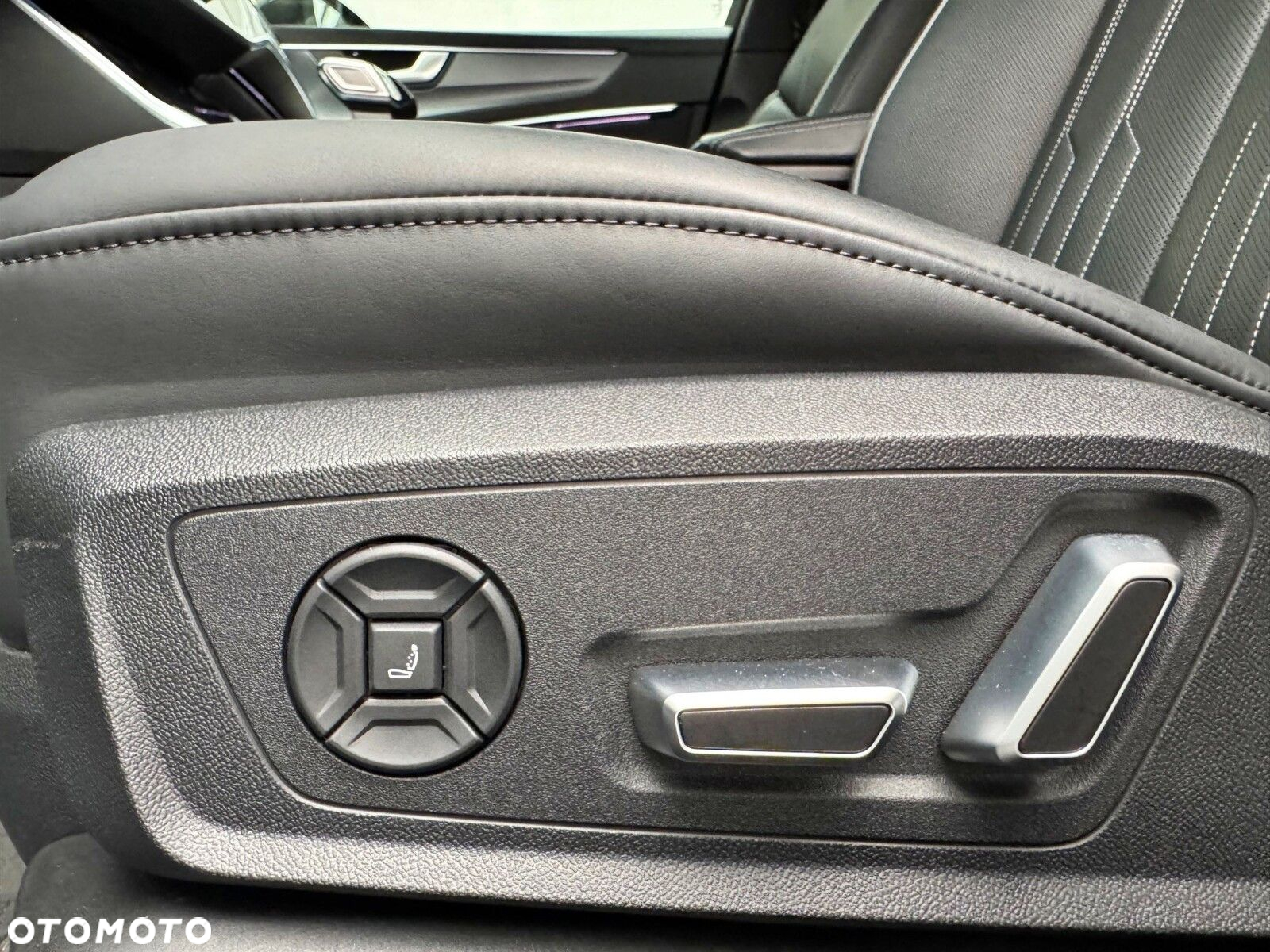 Audi A6 Allroad - 12
